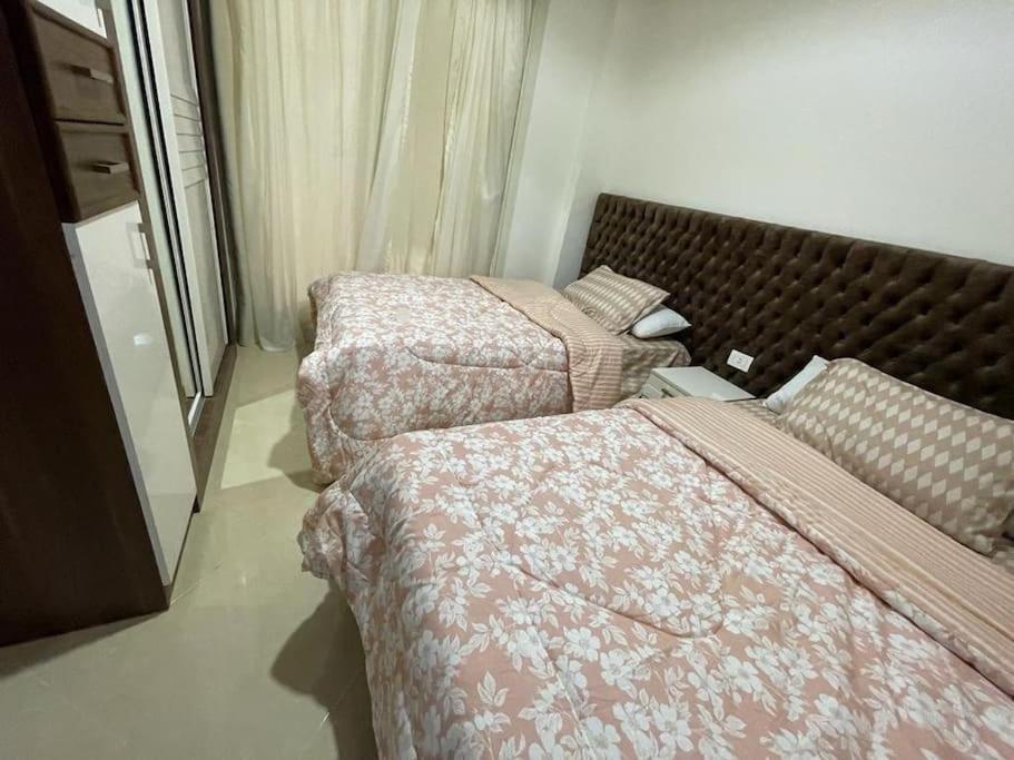 3-Bedroom Apartment On The Third Floor With 3 Balconies And Lovely Pool View, Street View And Free Beach Access In Sharm Hills Resort Exterior photo
